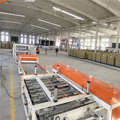 外模板设备复合保温免模板设备的创新与应用